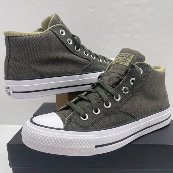 Converse Men’s A06604F
CTAS MALDEN STREET MID
CAVE GREEN/MOSSY SLOTH Sneakers - Picture 8 of 16